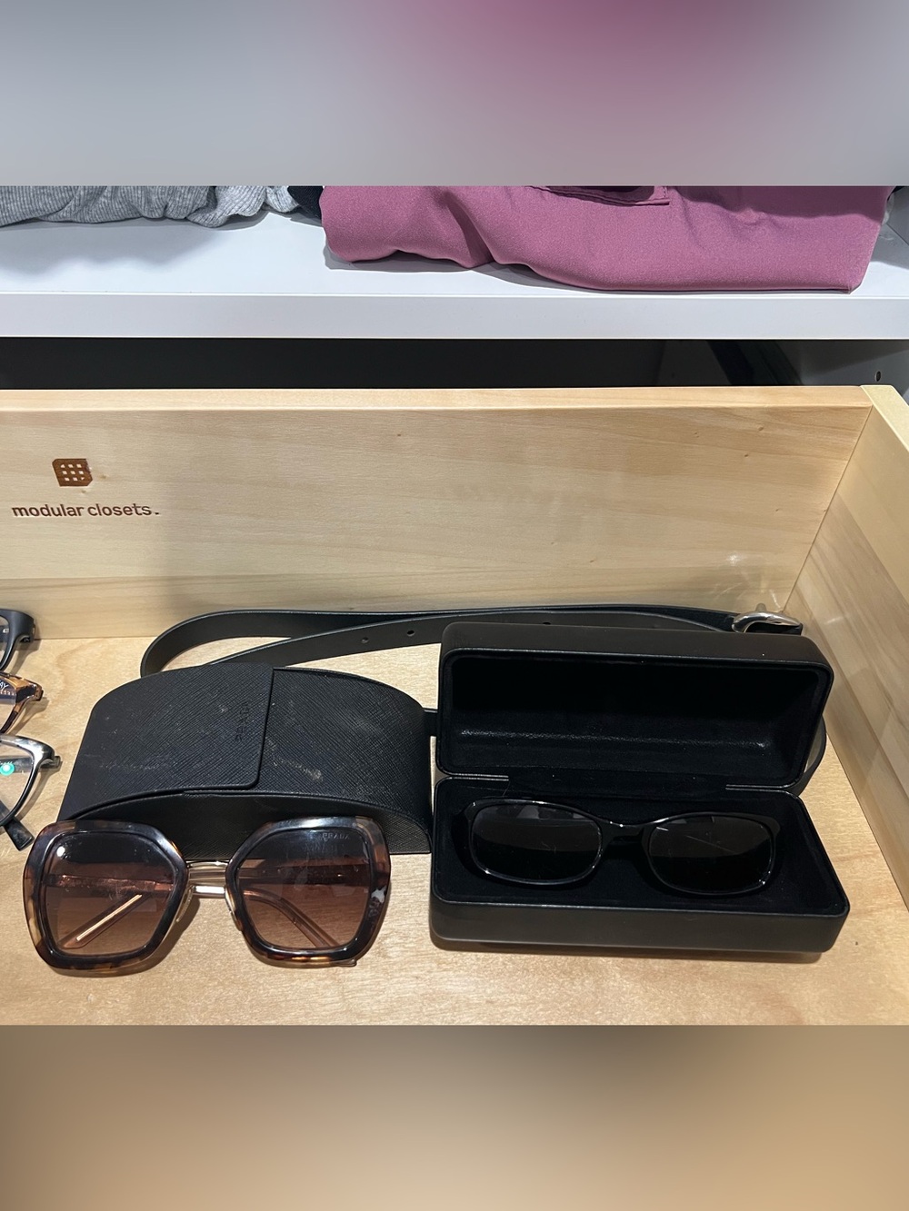 Assorted Designer Sunglasses - Picture 4 of 4
